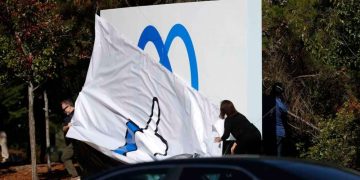 Facebook Changes its Name to Meta