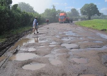 Lack of Equipment, Limited Funding Keeps Hoima city Roads in Sorry State