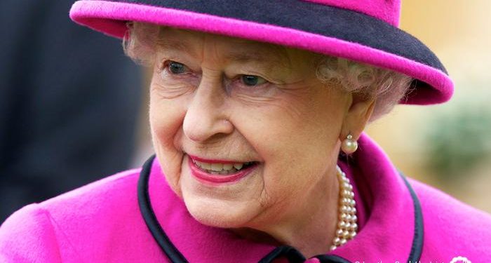 Queen Elizabeth Tests Positive for Covid-19