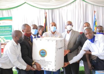 FMD: Tumwebaze Seeks Heavy Penalties for Unauthorized Movement of Livestock