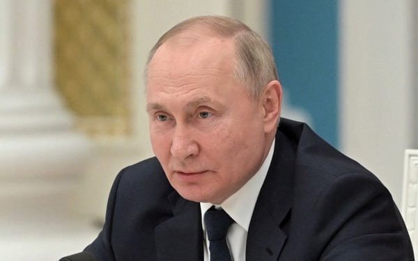 Putin Orders Nuclear Forces on High Alert