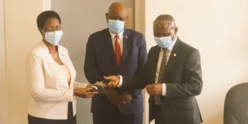 Mulago Hospital Executive Director Hands Over Office