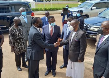 Chief Justice Owiny-Dollo Pays Visit to Buganda Prime Minister Mayiga