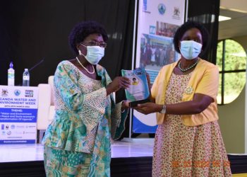 Gov’t Commits to Prioritize Issues of Water and Environment Services