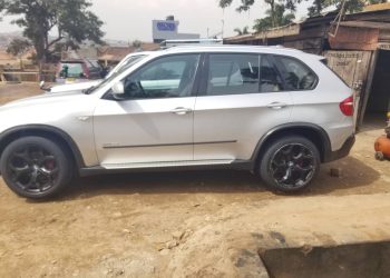 Car Dealers Protest URA Notice on used cars