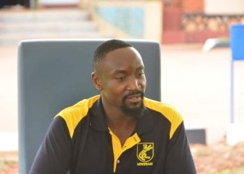 Col Kashemeza Takes Command of UPDF BG XXXV as Amisom Troops are Awarded Medals and Certificates