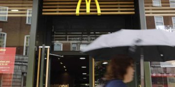 Energy Bills: Struggling Families Forced to ‘Seek Refuge in McDonald’s’ as West Spends on Ukraine