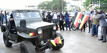 Vintage Car Owners Petition Parliament to Keep Old Number Plates