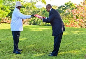 Museveni Receives Message from Angola President Lorenco