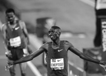 Cheptegei Wins Gold in Men’s 5,000m, Misses World Record