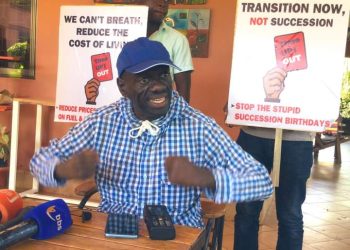 Besigye Taken Back Home, Placed Under Police Guard