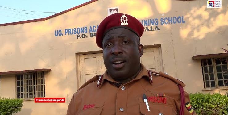 Prison Warder Shoots Lover Dead and Commits Suicide