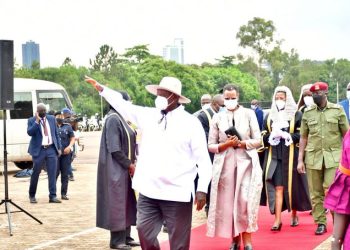 We Must Budget for Compulsory Primary School Education- Museveni