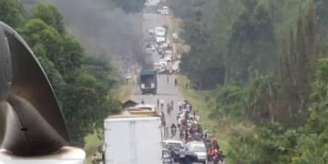 Assailants Kill Police Officer and Steal Guns at Checkpoint in Luweero
