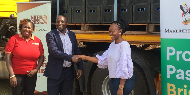 Makerere at 100: NBL Donates Drinks for Alumni Home Coming Dinner