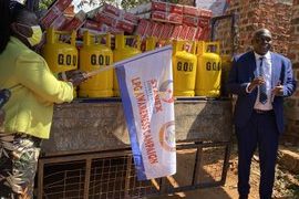 Uganda Starts Distributing Free 1 million Gas Cylinders to Households