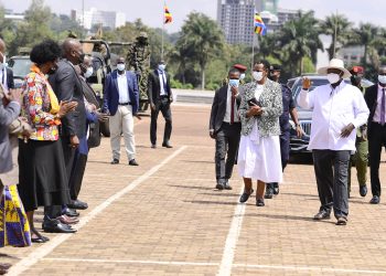 Go Back and Teach, Museveni tells Striking Teachers