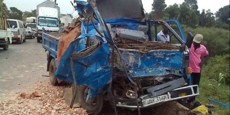 9 Dead, 5 Injured in Bombo Fatal Accident