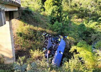 Kenya: 34 Dead as Modern Coast Bus Plunges into River Nithi