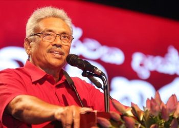 Sri Lanka President Rajapaksa Flees as Crowds Storm Presidential Palace