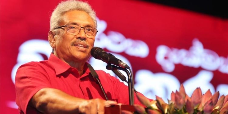 Sri Lanka President Rajapaksa Flees as Crowds Storm Presidential Palace