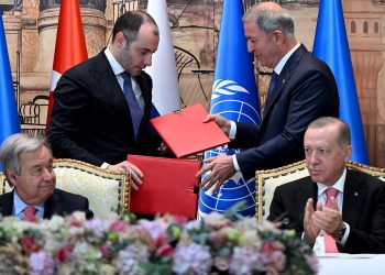 Wheat Prices Fall as Russia, Ukraine Seal Landmark Grain Deal