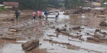 Kasese Landslides: Bereaved Families Given Shs5m as Death Toll Rises to 16