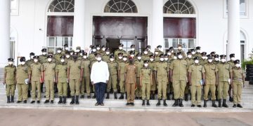Museveni to CID Officers: You Prosper Through Selling Goods and Services, Not Begging