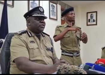 UPDF, Police Arrest Leader of Rwenzori Region Armed Criminal Gang, Recover 5 Guns