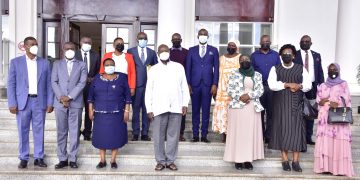 Deal with Market Vendors Directly, Museveni tells KCCA Officials