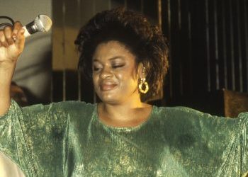 Congolese ‘Queen of Mutuashi’ Dance Tshala Muana Dies at 64