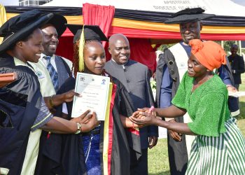 Museveni tells Kasese Youth to Start Small-Scale Industries to Create Wealth