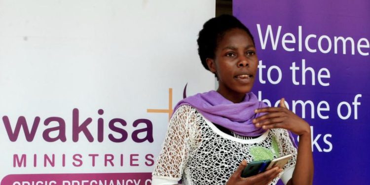 Wakisa Receives Shs7 million to Help girls Facing Unwanted Pregnancies