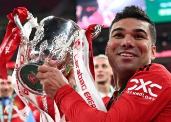 Manchester United Win League Cup to end Six-Year Trophy Drought