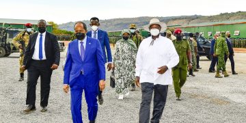 Sheikh Mohamud Lauds Museveni for Supporting Somalia
