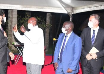 Museveni Meets OEC Secretary General Sheikh Manssour