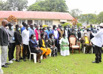 Share Your Knowledge with the Uneducated, Museveni tells Elite Class