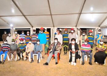 Museveni Tells Karamajong Warriors to Accept Amnesty and Surrender