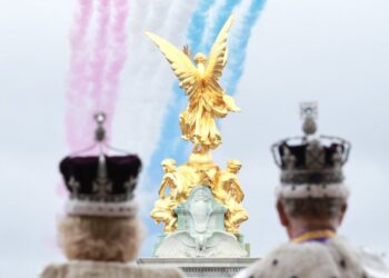 Pictorial: Queen Camilla Crowned with Queen Mary’s Crown