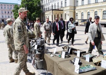 African Leaders Meet Zelenskyy in Kyiv, to Meet Putin in Moscow  