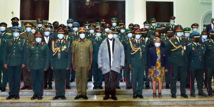 Museveni Advances Knowledge Economy, Integration of Markets in Lecture to Botswana Military Students