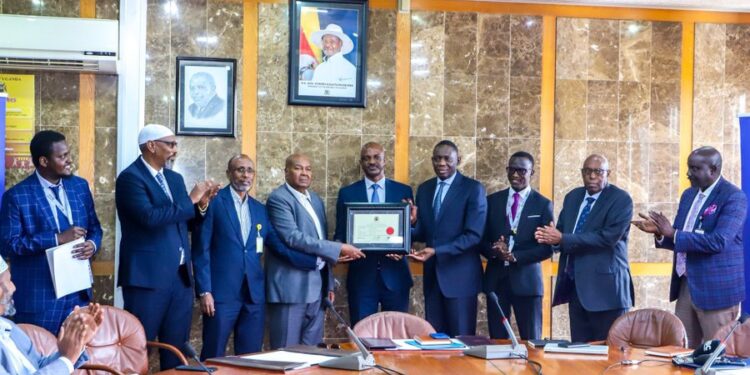 Uganda Issues First Islamic Banking Licence in Boost to Financial Sector