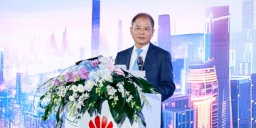 Huawei Calls on Developers to Build Native Apps for HarmonyOS