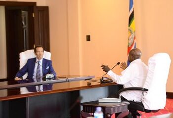 Museveni, ex-Botswana Leader Ian Khama Discuss Conservation