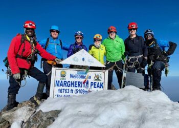 UWA Suspends Hiking to Margherita Peak over Crevasse Formation in Glacier, Offers Breathtaking Alternatives