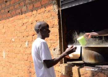 West Nile and Kiryandongo Schools Adopt Smart Stoves to Protect Environment