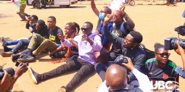 Several Arrested as Youth March to Parliament in Anti-Corruption Protest