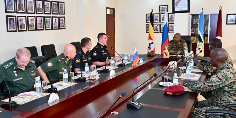 Gen Kainerugaba Meets Russian Defence Ministry Delegation