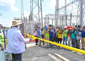 West Nile Connected to The National Grid as Museveni Commissions New 132KV Power Line