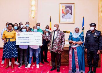 Museveni Fulfils Shs1.2bn Pledge to Ghetto SACCOs